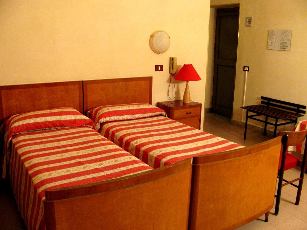 Bed & Breakfast Le Palme Agrigento Exterior foto